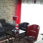 Le Du Causse Hébergement de vacances *